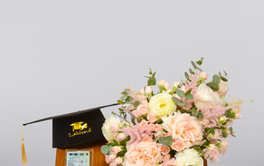 4 Compelling Reasons To Order Flowers Online